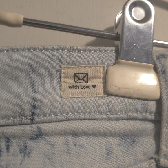 With Love Light Blue Jeans - Picture 8 of 15